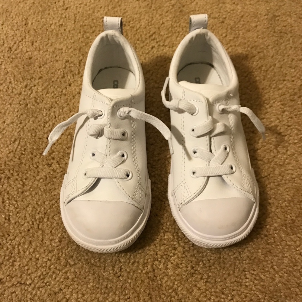 Kids converse size 10 all white